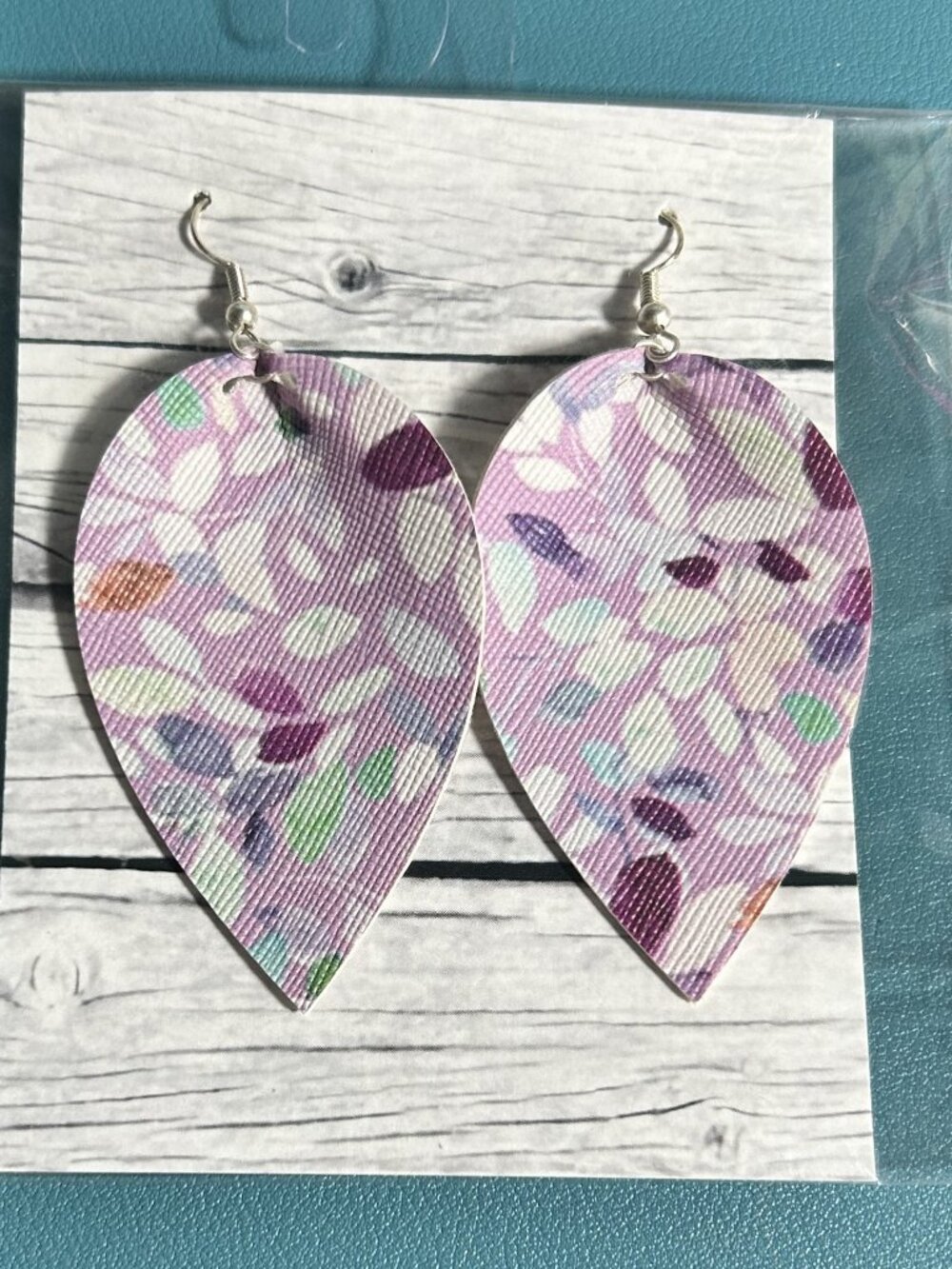 Pastel Lavender Floral Faux Leather Leaf Teardrop Dangle Earrings NWT